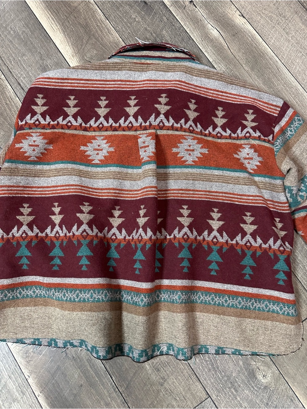 La Miel Aztec Shacket - Picture 8 of 9